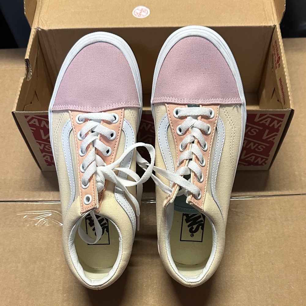 Vans Women's Peach and White Sneakers